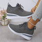 Orthopedische sneakers met sprankelende elegantie